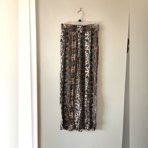 H.I.P. Women’s Stretch Waist Pattern Pants, Size M, Wide Leg/Flare Leg Pants